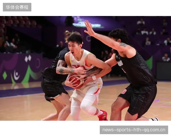 CBA球队战术板：挡拆与换位演练，助力球队战术升级